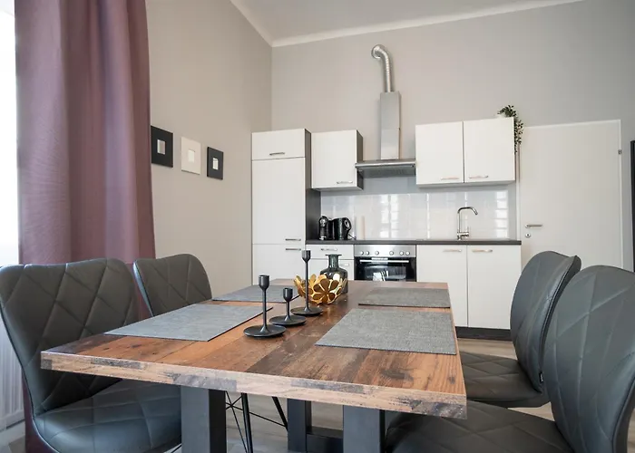 Beautiful New Near Center Apartmán